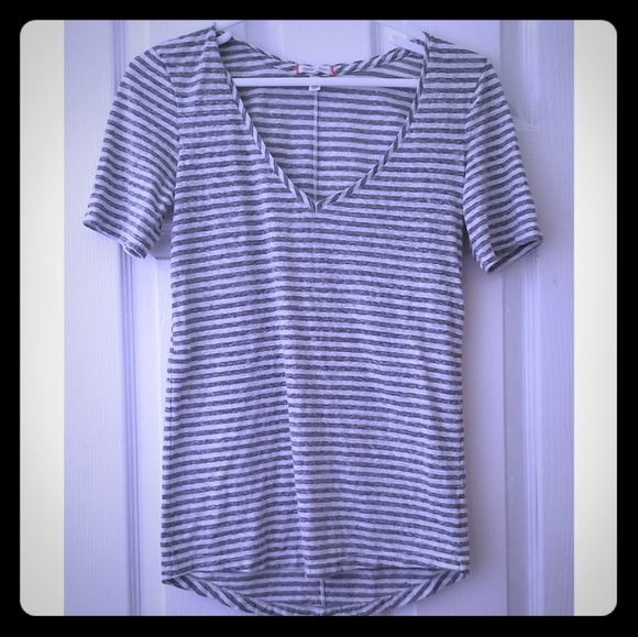 Victoria's Secret shirt - Picture 1 of 2